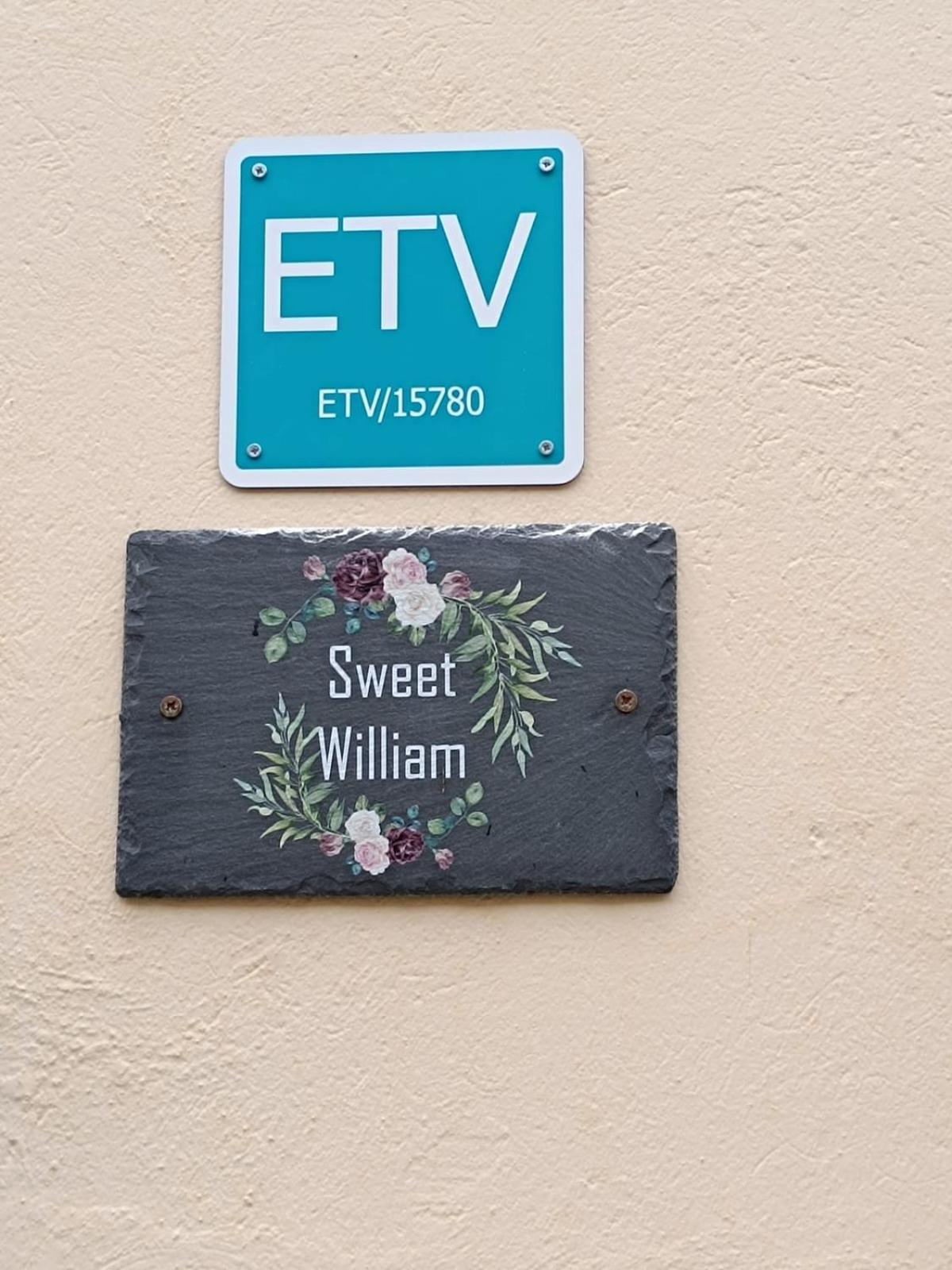 Sweet William Villa S'Arraco ภายนอก รูปภาพ